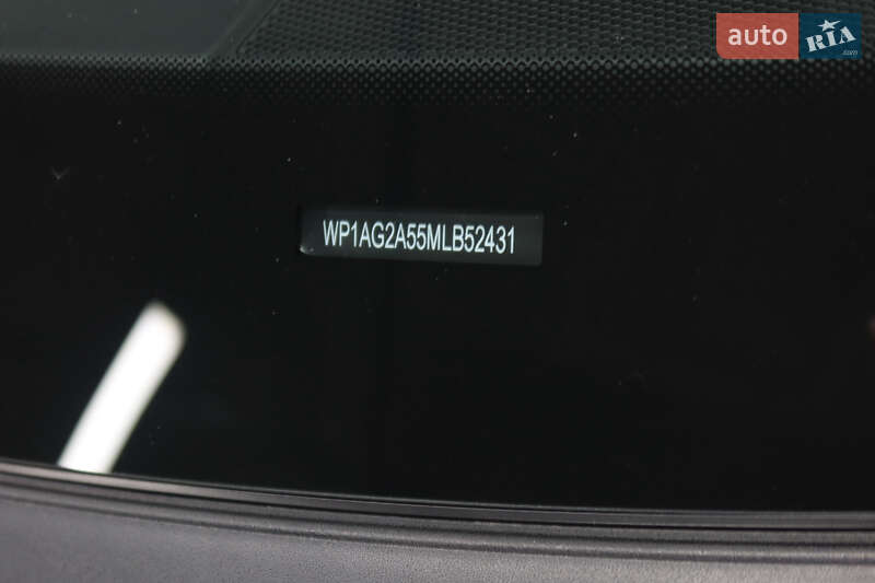 Внедорожник / Кроссовер Porsche Macan 2021 в Киеве