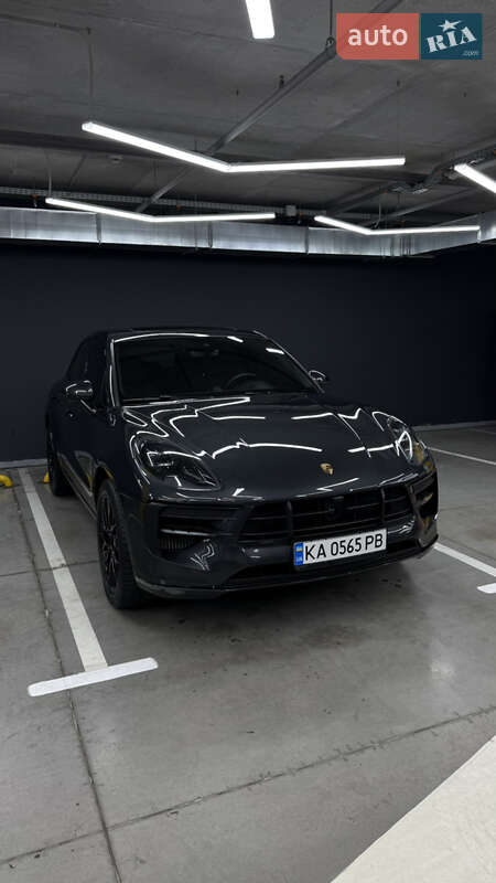 Внедорожник / Кроссовер Porsche Macan 2021 в Киеве