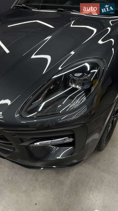 Внедорожник / Кроссовер Porsche Macan 2021 в Киеве