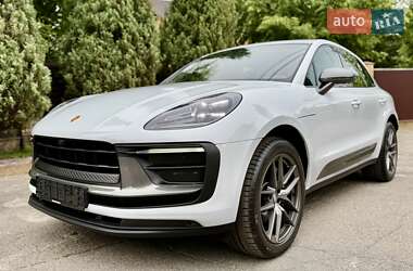 Внедорожник / Кроссовер Porsche Macan 2024 в Киеве