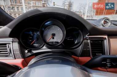 Внедорожник / Кроссовер Porsche Macan 2014 в 