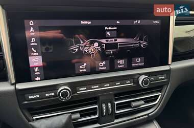 Позашляховик / Кросовер Porsche Macan 2019 в 