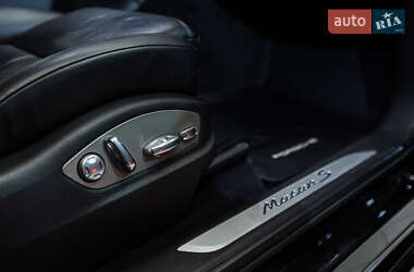 Позашляховик / Кросовер Porsche Macan 2014 в 