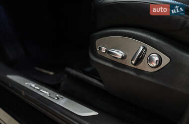 Позашляховик / Кросовер Porsche Macan 2014 в 