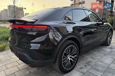 Внедорожник / Кроссовер Porsche Macan 2024 в 