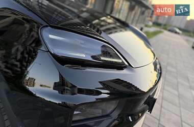 Внедорожник / Кроссовер Porsche Macan 2024 в 