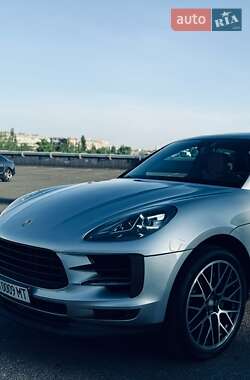 Позашляховик / Кросовер Porsche Macan 2021 в Києві