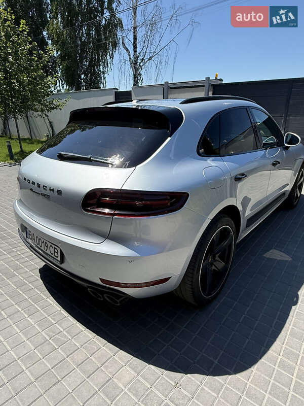 Внедорожник / Кроссовер Porsche Macan 2017 в Кропивницком