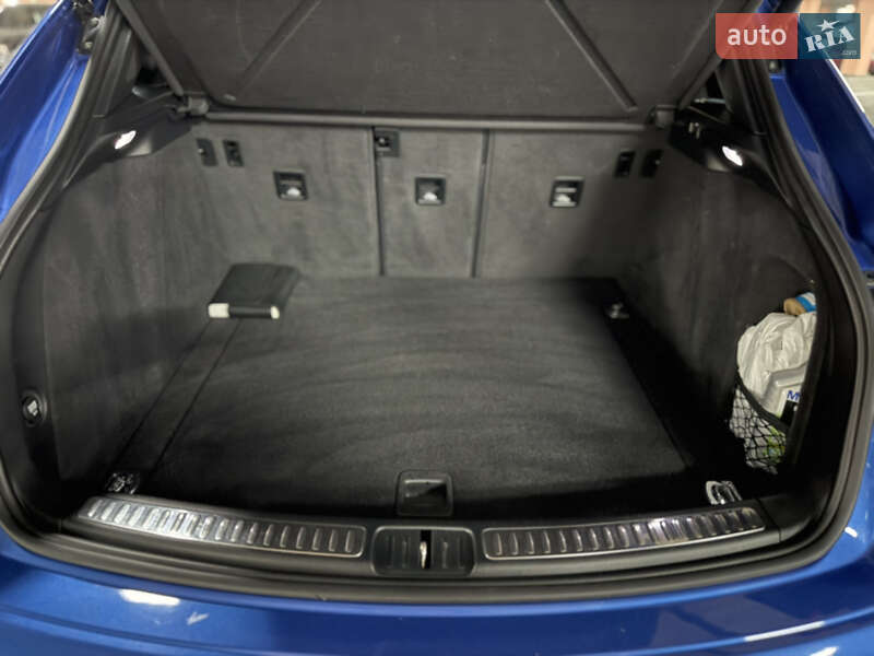 Внедорожник / Кроссовер Porsche Macan 2018 в Киеве