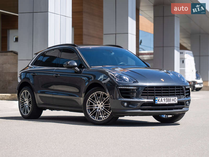 Porsche Macan 2016