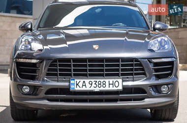 Внедорожник / Кроссовер Porsche Macan 2016 в 