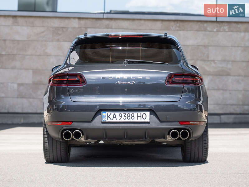 Внедорожник / Кроссовер Porsche Macan 2016 в Киеве фото 4 Внедорожник / Кроссовер Porsche Macan 2016 в Киеве