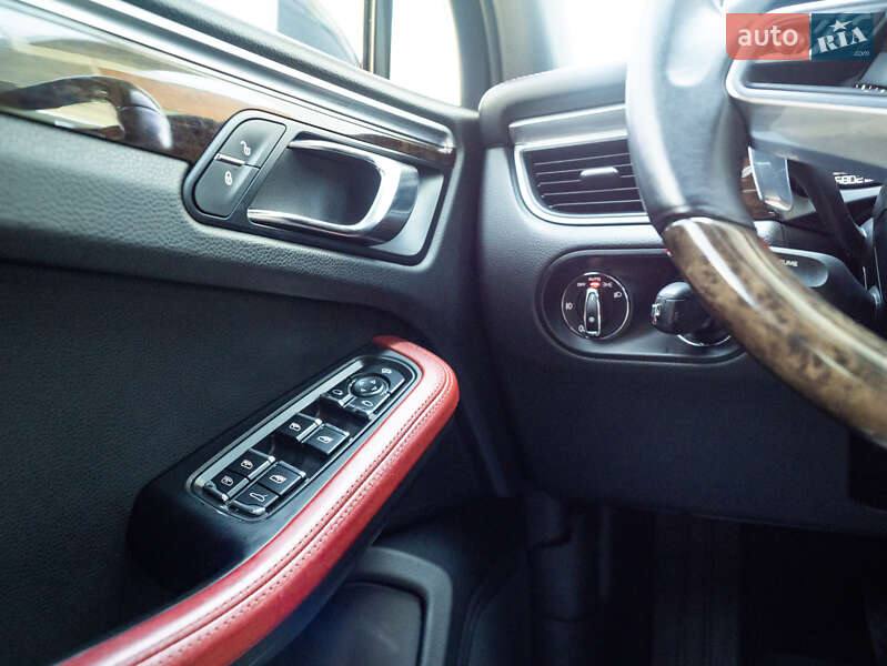 Внедорожник / Кроссовер Porsche Macan 2016 в Киеве фото 26 Внедорожник / Кроссовер Porsche Macan 2016 в Киеве