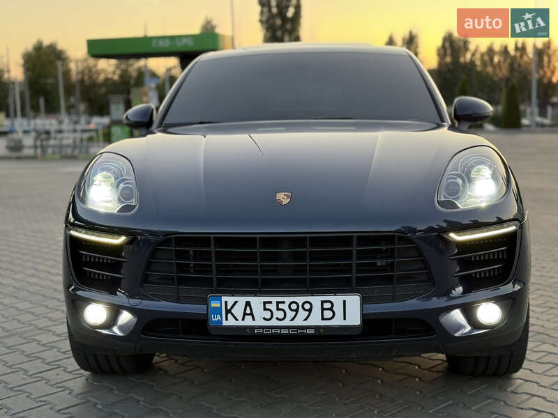 Внедорожник / Кроссовер Porsche Macan 2014 в Кременчуге