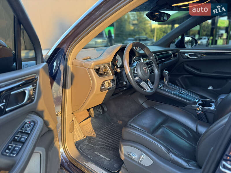 Внедорожник / Кроссовер Porsche Macan 2014 в Кременчуге