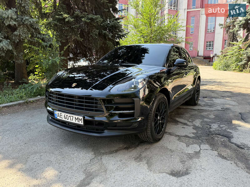 Позашляховик / Кросовер Porsche Macan 2020 в Дніпрі