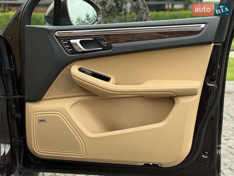 Внедорожник / Кроссовер Porsche Macan 2018 в Львове фото 94 Внедорожник / Кроссовер Porsche Macan 2018 в Львове