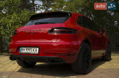 Внедорожник / Кроссовер Porsche Macan 2017 в 