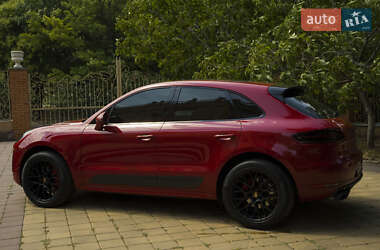 Внедорожник / Кроссовер Porsche Macan 2017 в 
