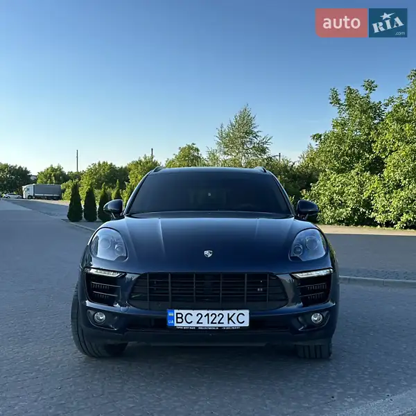 Porsche Macan 2015