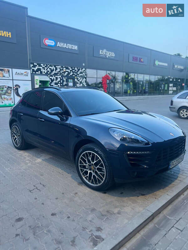 Внедорожник / Кроссовер Porsche Macan 2015 в Львове