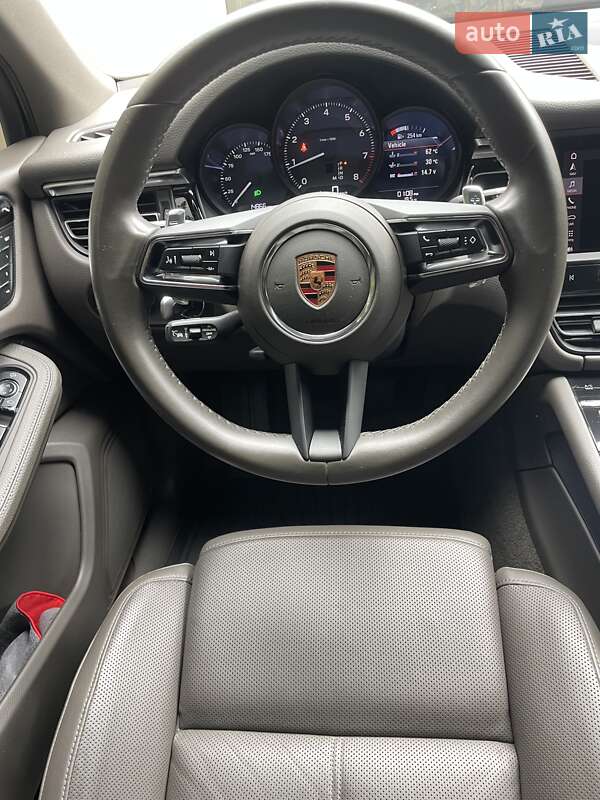 Внедорожник / Кроссовер Porsche Macan 2023 в Киеве фото 32 Внедорожник / Кроссовер Porsche Macan 2023 в Киеве