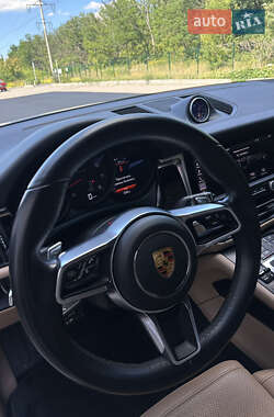 Внедорожник / Кроссовер Porsche Macan 2020 в 