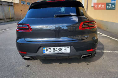 Внедорожник / Кроссовер Porsche Macan 2016 в 
