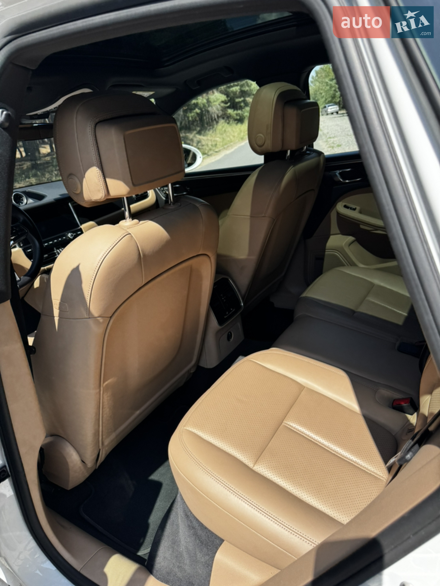 2019 Porsche Macan - мініатюра 16