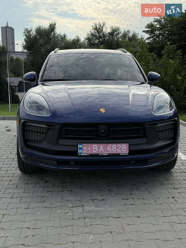 Porsche Macan 2022