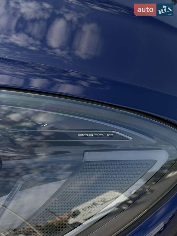 Внедорожник / Кроссовер Porsche Macan 2022 в Черновцах