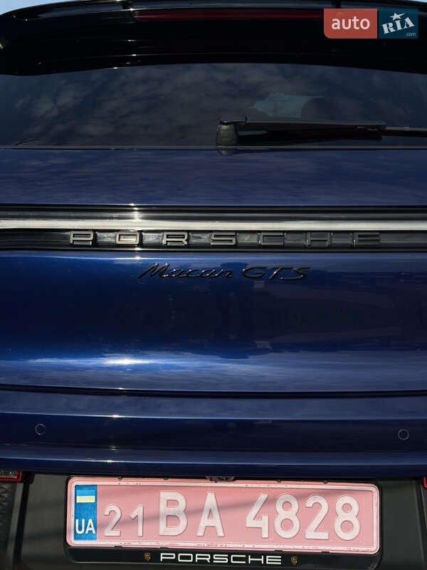 Внедорожник / Кроссовер Porsche Macan 2022 в Черновцах