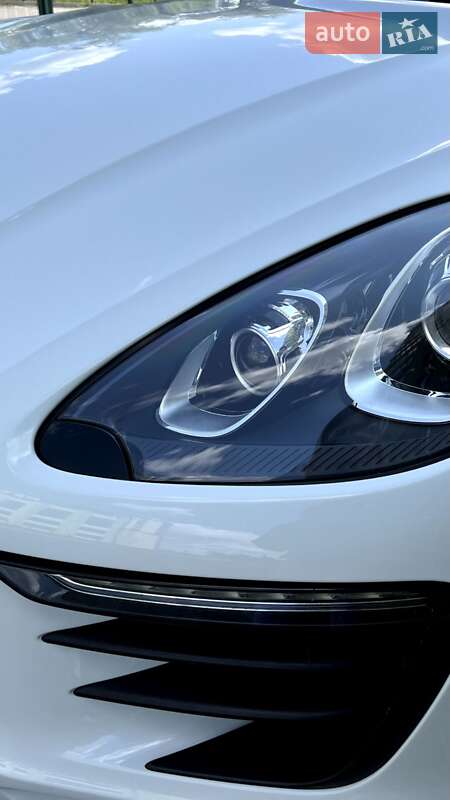 Внедорожник / Кроссовер Porsche Macan 2014 в Ивано-Франковске