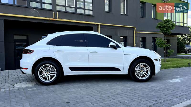 Внедорожник / Кроссовер Porsche Macan 2014 в Ивано-Франковске