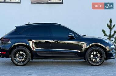 Внедорожник / Кроссовер Porsche Macan 2017 в 