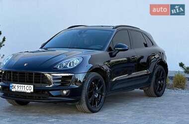 Внедорожник / Кроссовер Porsche Macan 2017 в 