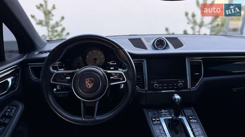 Внедорожник / Кроссовер Porsche Macan 2017 в Луцке фото 29 Внедорожник / Кроссовер Porsche Macan 2017 в Луцке