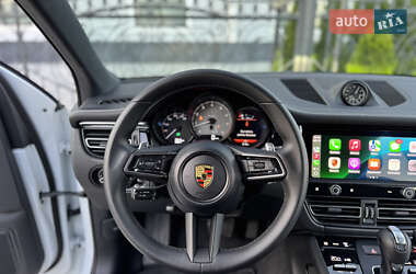 Внедорожник / Кроссовер Porsche Macan 2023 в 