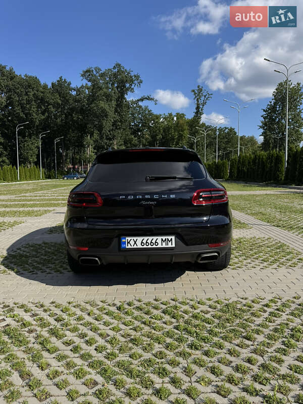 Внедорожник / Кроссовер Porsche Macan 2018 в Харькове