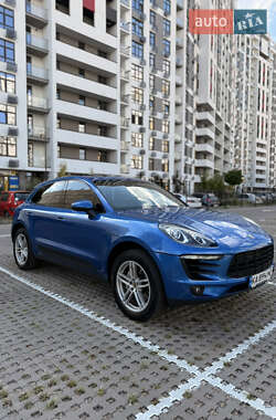 Позашляховик / Кросовер Porsche Macan 2015 в Києві