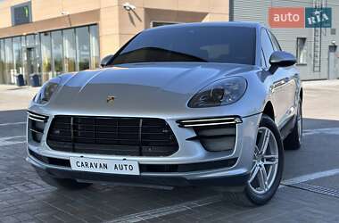 Позашляховик / Кросовер Porsche Macan 2017 в Дніпрі