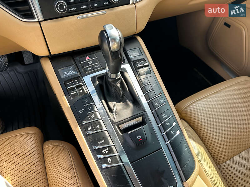 Позашляховик / Кросовер Porsche Macan 2017 в Львові фото 19 Позашляховик / Кросовер Porsche Macan 2017 в Львові