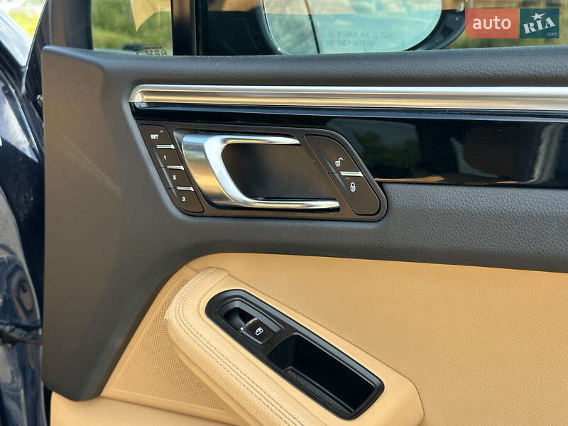 Позашляховик / Кросовер Porsche Macan 2017 в Львові фото 26 Позашляховик / Кросовер Porsche Macan 2017 в Львові