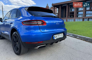 Внедорожник / Кроссовер Porsche Macan 2017 в 