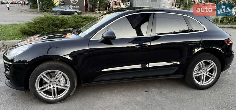 Внедорожник / Кроссовер Porsche Macan 2015 в Киеве