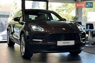 Внедорожник / Кроссовер Porsche Macan 2021 в 