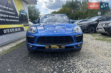 Внедорожник / Кроссовер Porsche Macan 2015 в 