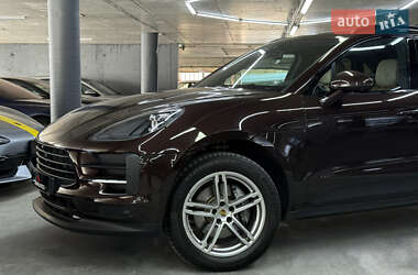 Внедорожник / Кроссовер Porsche Macan 2019 в 
