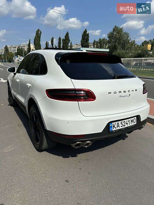 Внедорожник / Кроссовер Porsche Macan 2014 в Киеве фото 5 Внедорожник / Кроссовер Porsche Macan 2014 в Киеве