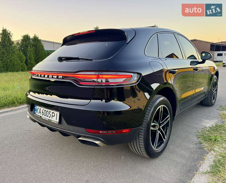 Внедорожник / Кроссовер Porsche Macan 2019 в Киеве